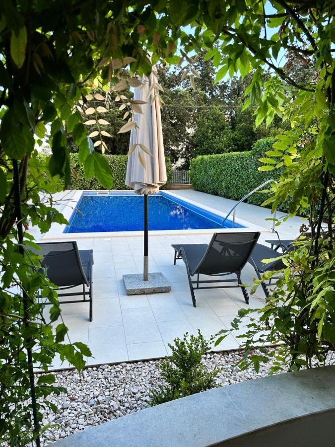 Apartments Villa Ohana Kaštela 外观 照片
